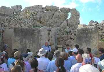 Dr David Trump at the Ggantija Temples during Festival Mediterranea 2005