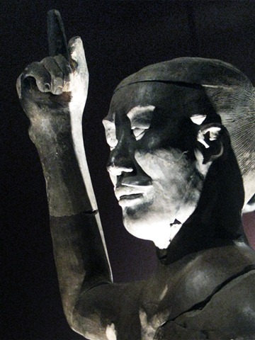 [acrobat_large_crop_481806a[5].jpg]