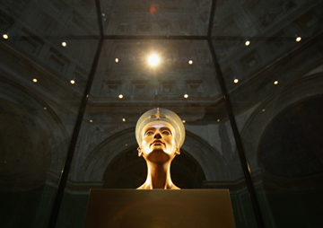 The bust of Nefertiti at the Neues Museum is on Dr. Hawassas's wish list.