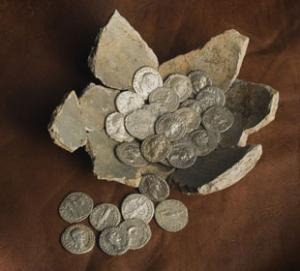 [Coins_01.jpg.display5.jpg]