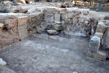 [Syria_Bosra_Roman_Bathhouse_New_Disc.jpg]