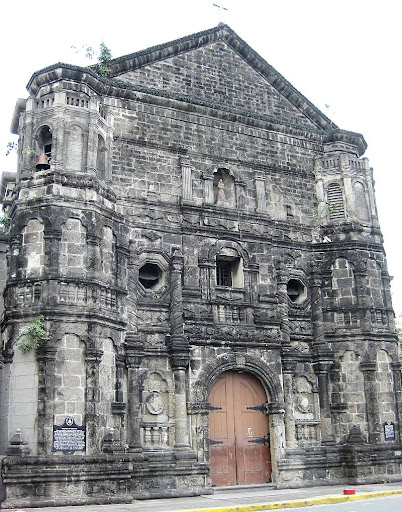 facade of Malate Church