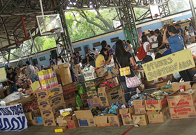 sorting area for Ondoy relief operations center