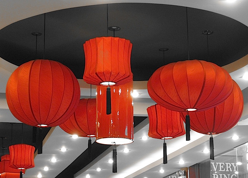 red lanterns at Hap Chan Tea House