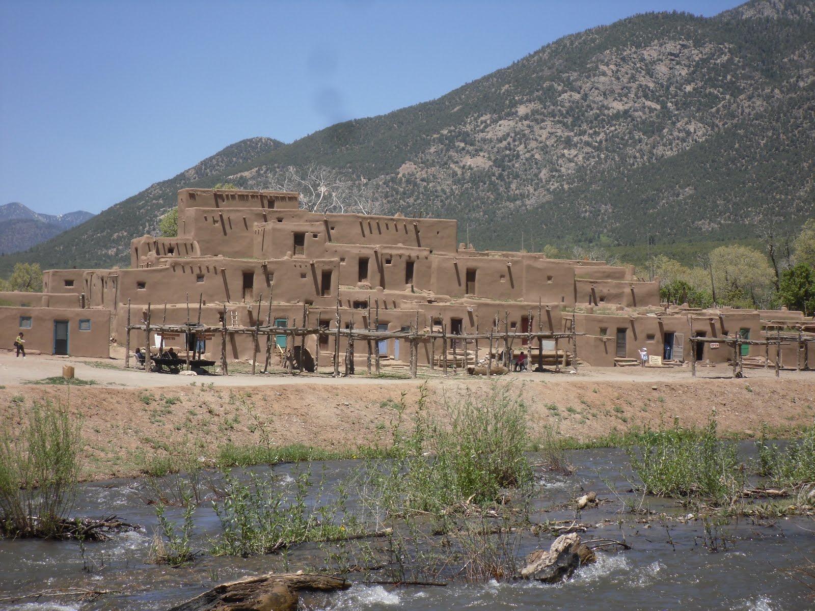 Scott's Twisted Travels: Taos Pueblo