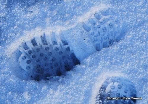 [footprints[2].jpg]