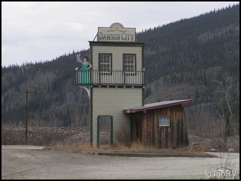 Dawson-City-Sign