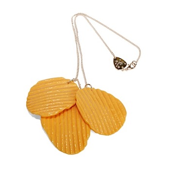 potato-chip-necklace