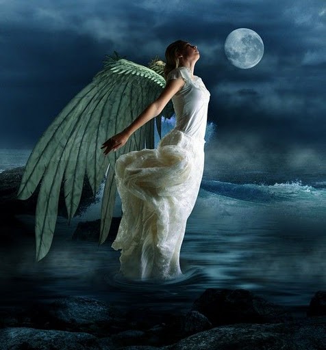 Angel_by_d0r1s4e.jpg