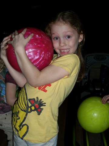 [Rachel with her ball[2].jpg]