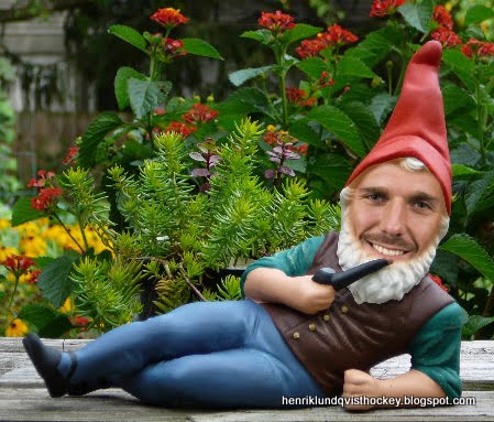 henrik lundqvist garden gnome