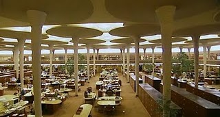 http://lh3.ggpht.com/_DIeRwz_ixQE/TRlGPiinESI/AAAAAAAAAEk/ZhqhWrBWzPA/El%20Edificio%20Johnson%20-%20Arquitecturas%20%282000%29.JPG