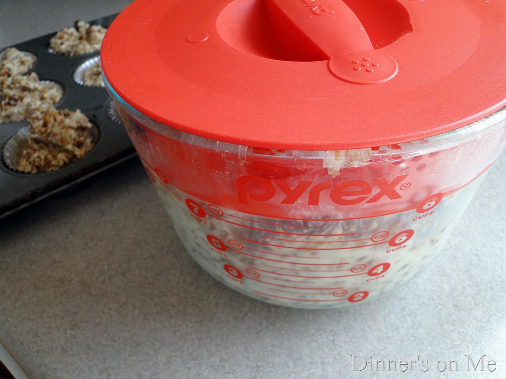 [pyrex bowl with lid[2].jpg]