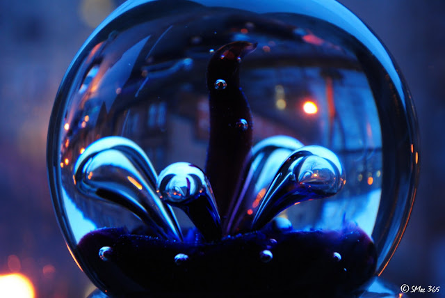 NIKON D3000 1.0s Focal Length: 55.0mm f/7.1 ISO: 400