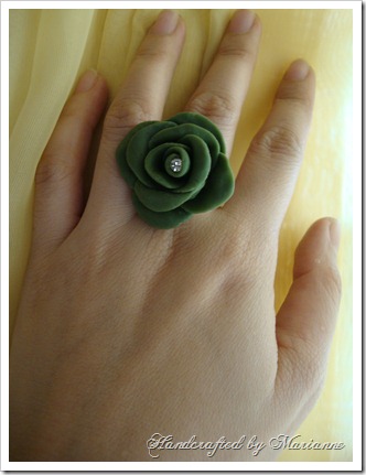 Green Rose Ring