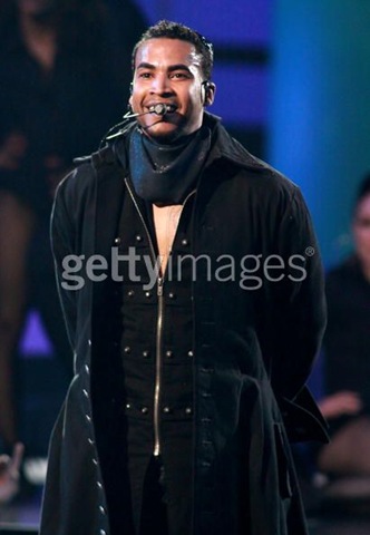 [don omar billboard 2009 (5)[5].jpg]