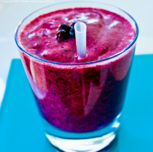 Wild Blueberry Smoothie: AM Blend. - Vegan Recipe