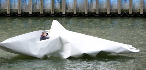 βάρκα από χαρτί