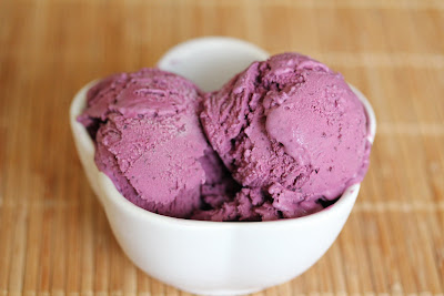 Blueberry sour cream ice cream