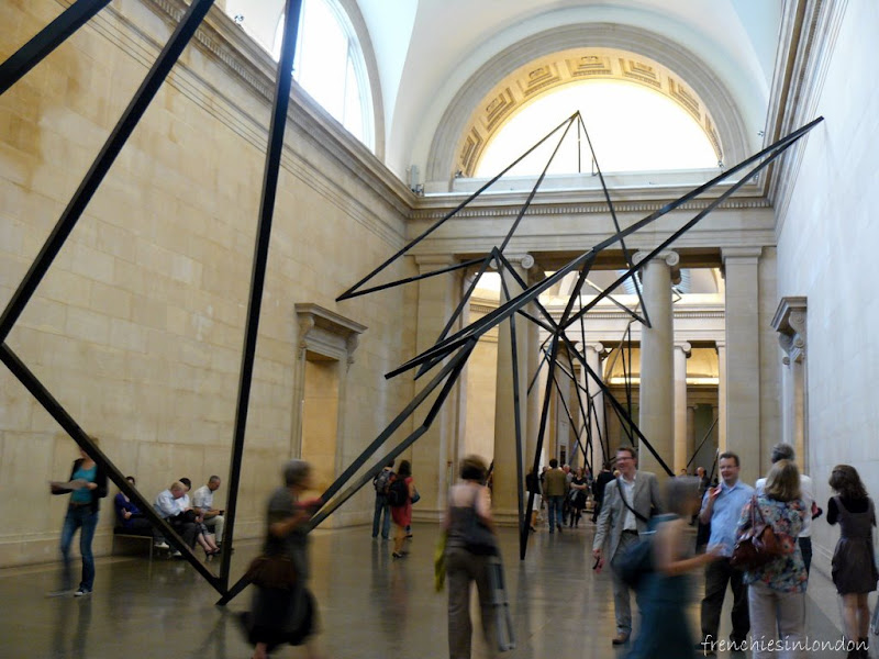 Drole de sculpture a la tate Britain