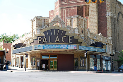 delaware movie theater albany ny
