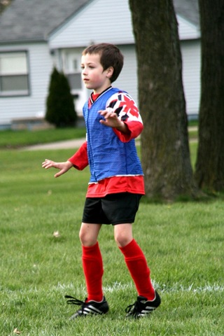 [J&MSoccer,4-10 056[2].jpg]