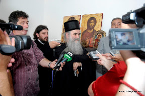 ИЗЈАВА МИТРОПОЛИТА АМФИЛОХИЈА ПОВОДОМ ЈАВНИХ СТАВОВА ПРЕМИЈЕРА МИЛА ЂУКАНОВИЋА О КАНОНСКОМ СТАТУСУ ПРАВОСЛАВНЕ ЦРКВЕ У ЦРНОЈ ГОРИ