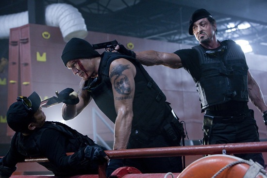 Jet Li, Dolph Lindgren and Sylvester Stallone in The Expendables