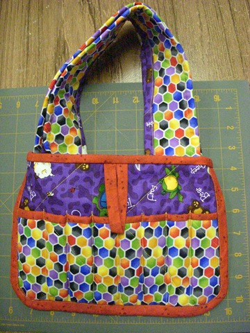[0610 Jeanette's Crayon Bag[5].jpg]