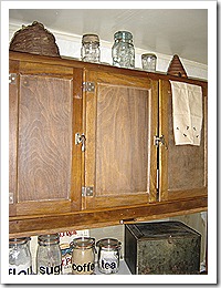 prim cupboards 032