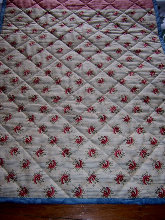 [quilted fabric BK[10].jpg]