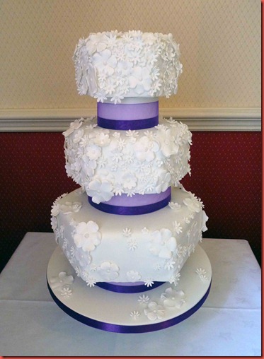 4-tier-White-Flowers-Hexagon-Wedding-Cake-PURPLE