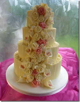 4-tier-cigerellos,-Rose-and-Lillies-wedding-cake