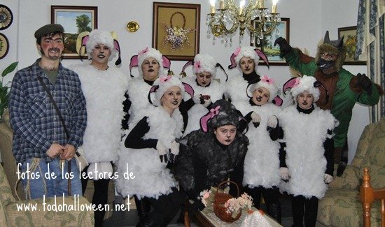 En realidad Superior Fraternidad Todo Halloween: Disfraz de oveja para grupo - Fotos de los lectores