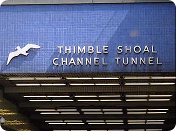 1st-sign-for-tunnel