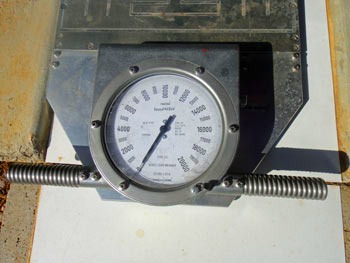 [gauge-before-weighing[7].jpg]