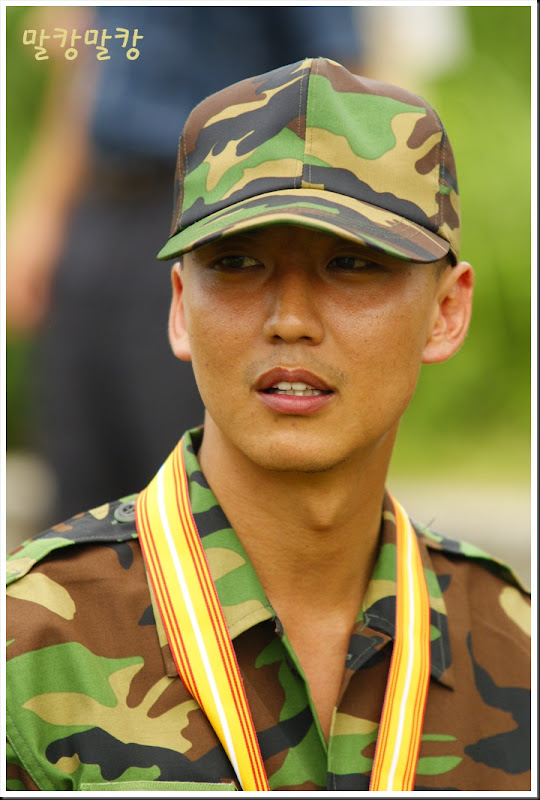 KimNamGil-FC.blogspot.com KNG military (108)