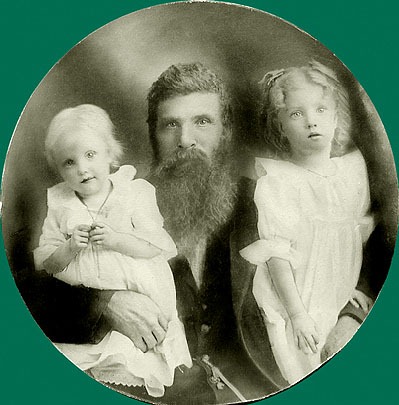 [Simon Haught & granddaughters Myrtle & Pearl Ramsey 1904[3].jpg]