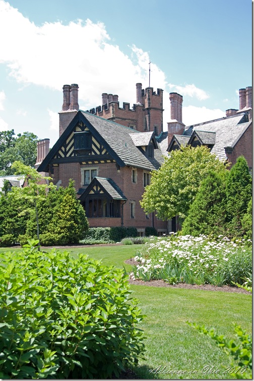 stan hywet hall manor house