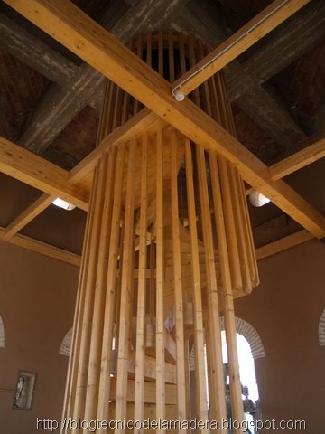madera-laminada-escalera (6)