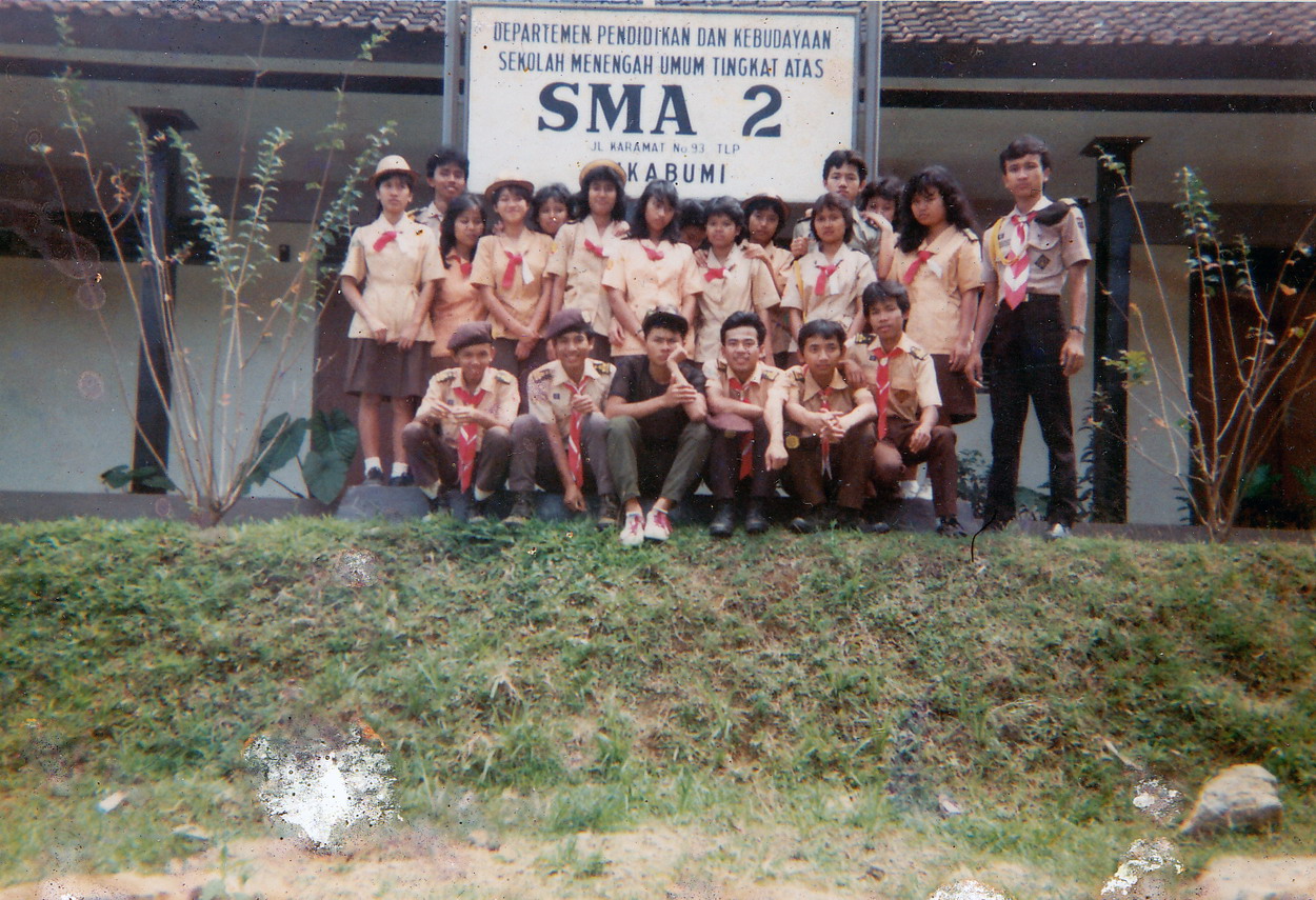 Ikatan Alumni SMA N 2 Sukabumi Angkatan 89 Album Kenangan 1