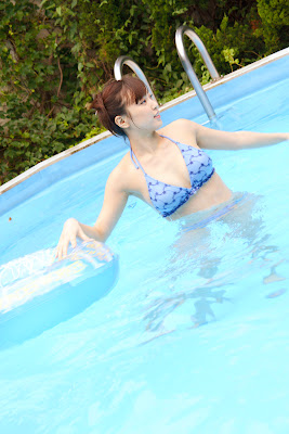 pretty beautiful Minase Yashiro asian swimsuit Model