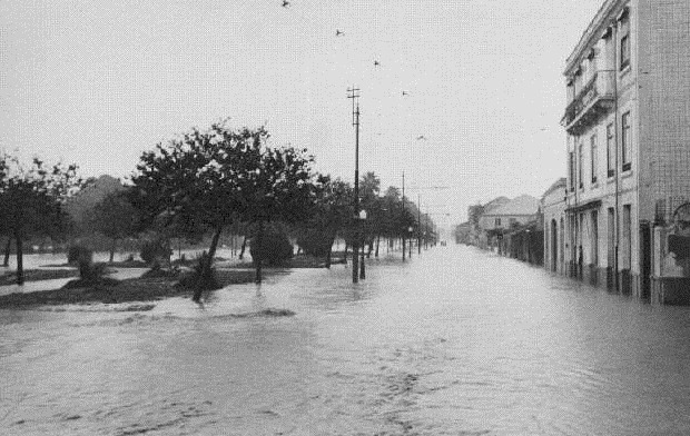 [Inundações Campo Grande 1946[6].jpg]