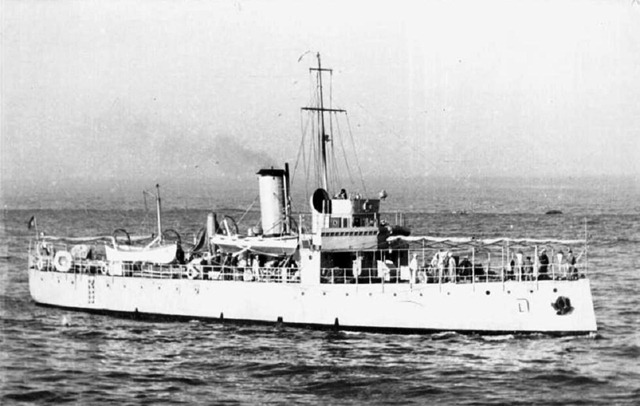 [1929-Canhoneira-Diu5.jpg]
