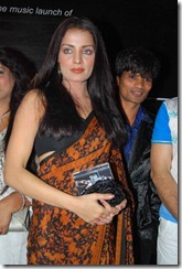 Madholal-Keep-Walking-movie-Music-Launch-04