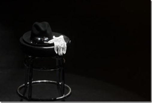 Michael_Jackson_Hat-and-Glove