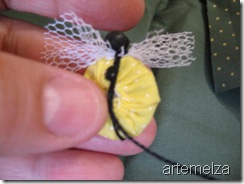 artemelza - abelha de botão