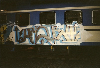 Raw - VL 1998