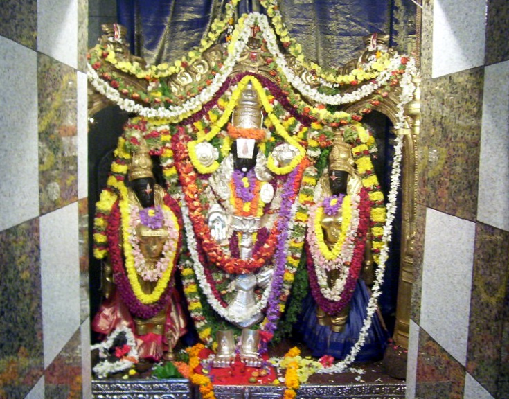 Lakshmi Venkataramana Swamy & Mitemari Temple, Bagepalli